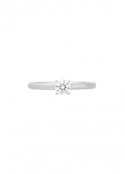 Bague solitaire quatre griffes - Or blanc 18K (2,70 g), diamant 0,10 ct - Courbet