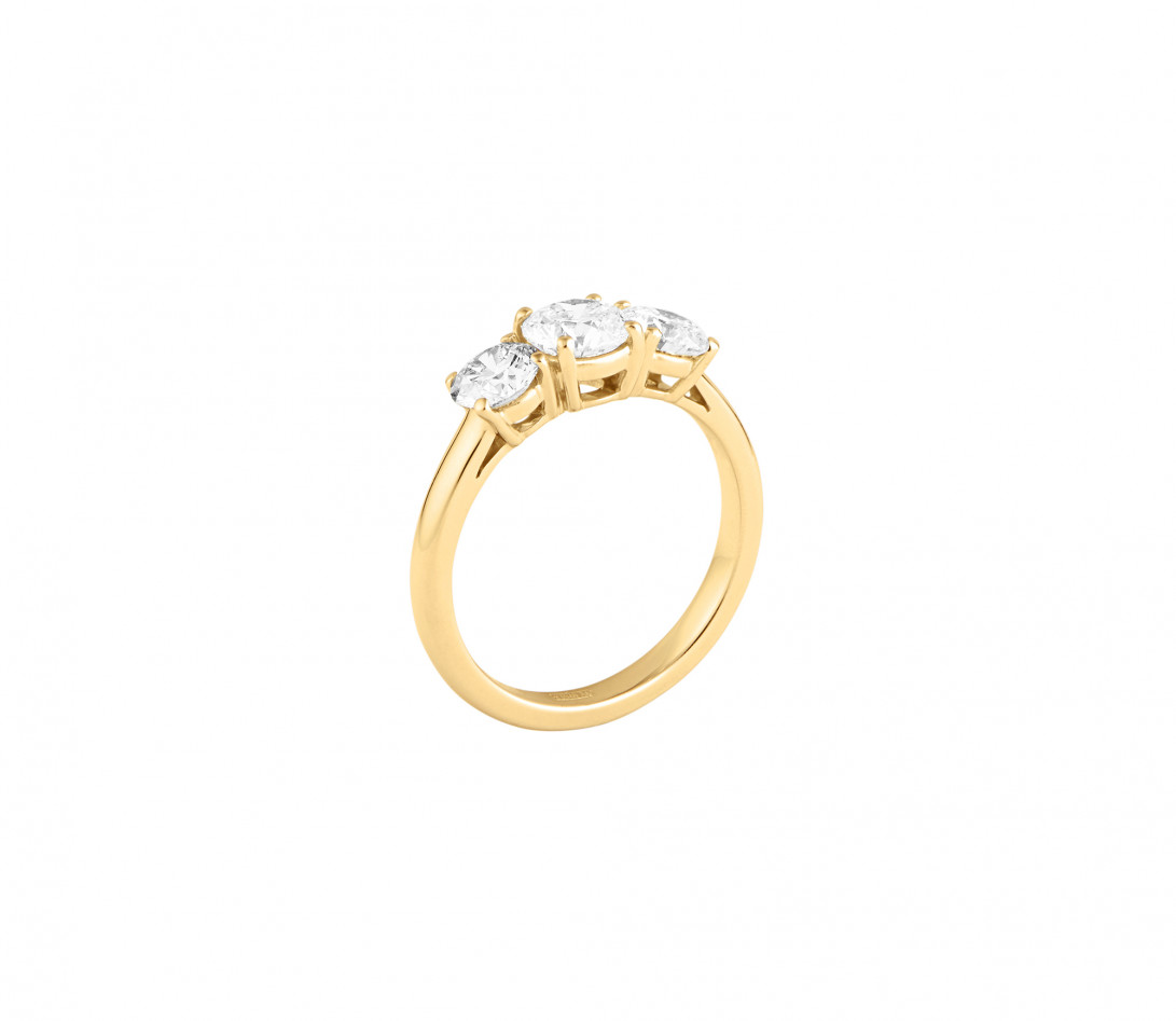 Bague solitaire Trio - Or jaune 18K (4,90 g), 3 diamants 2 cts - Côté